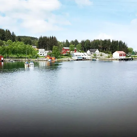 6 Person In Averoy-by Traum Casa de Férias Sveggen