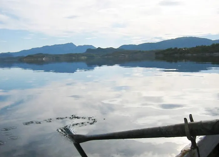 Holiday home 6 Person In Averoy-by Traum